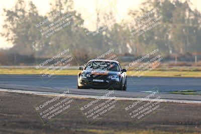 media/Jan-13-2024-CalClub SCCA (Sat) [[179f4822a7]]/Group 7/Sunset (Race)/